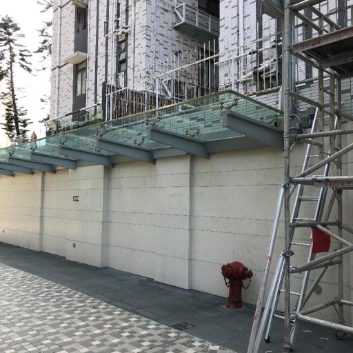 鋁架清洗玻璃簷蓬